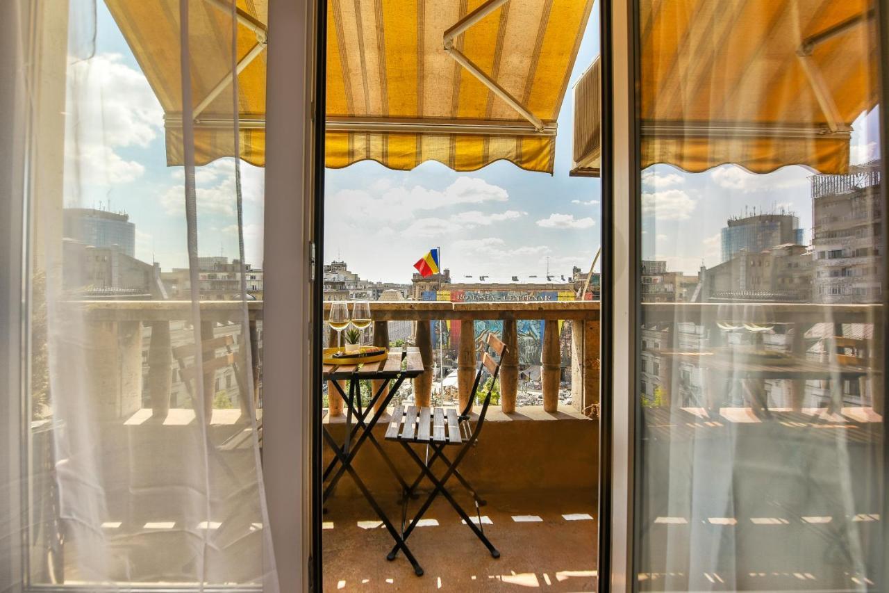 Chic Accommodation With Breathtaking Views Over Calea Victoriei - Your Central Heaven Boekarest Buitenkant foto